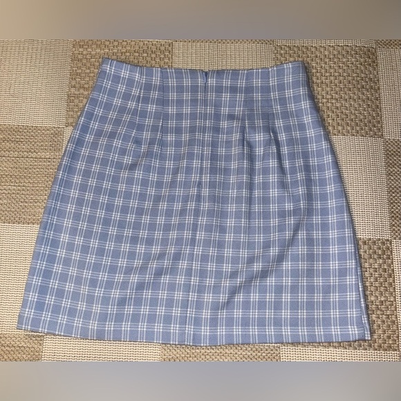 BRANDY MELVILLE & JOHN GALT Plaid Mini Skirts Bundle of 3 - Picture 6 of 16